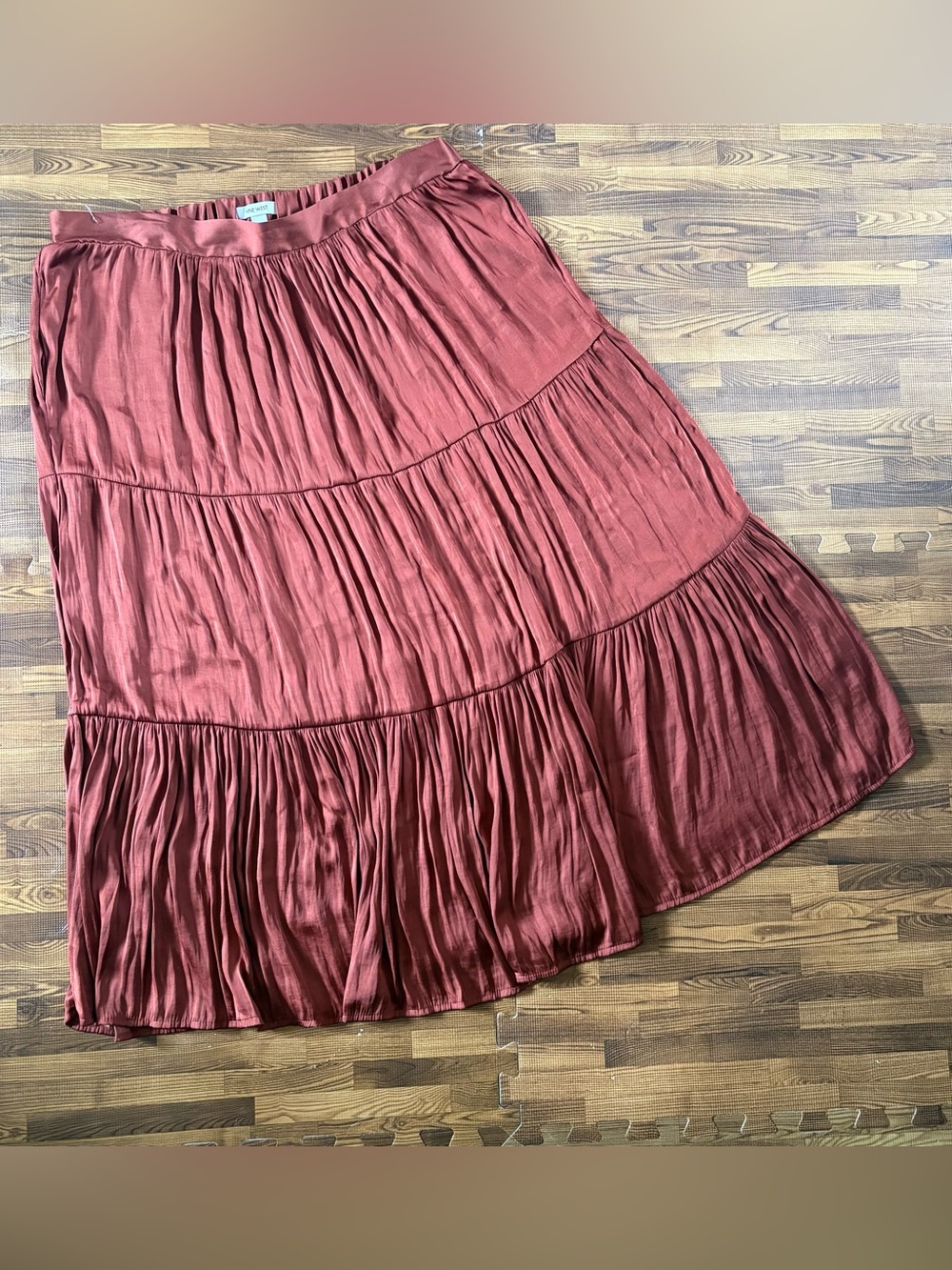 NWOT Nine West Tiered Silky Maxi Skirt with pockets XL Rust
